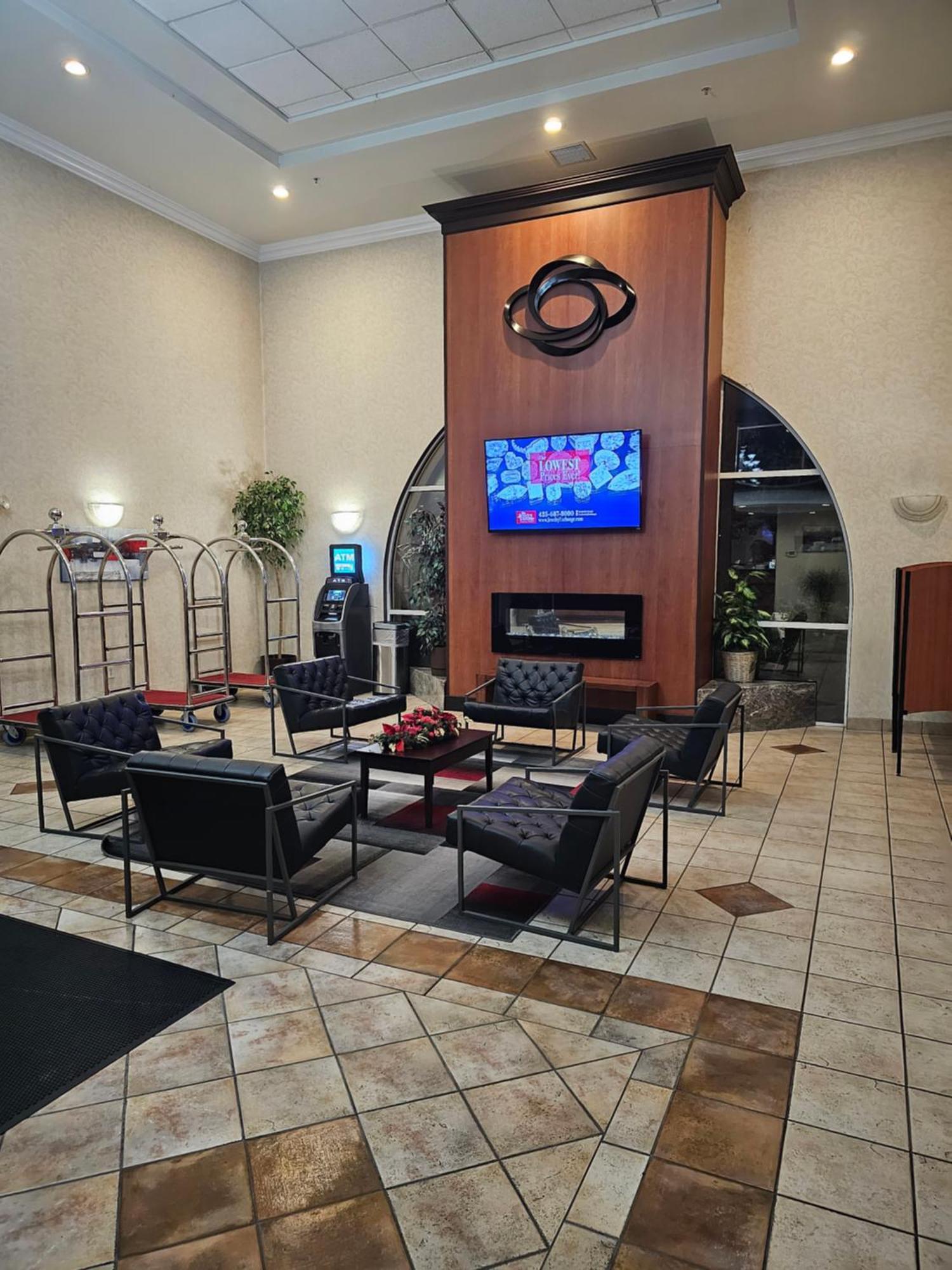 Ramada By Wyndham Seatac Airport Ξενοδοχείο Εξωτερικό φωτογραφία