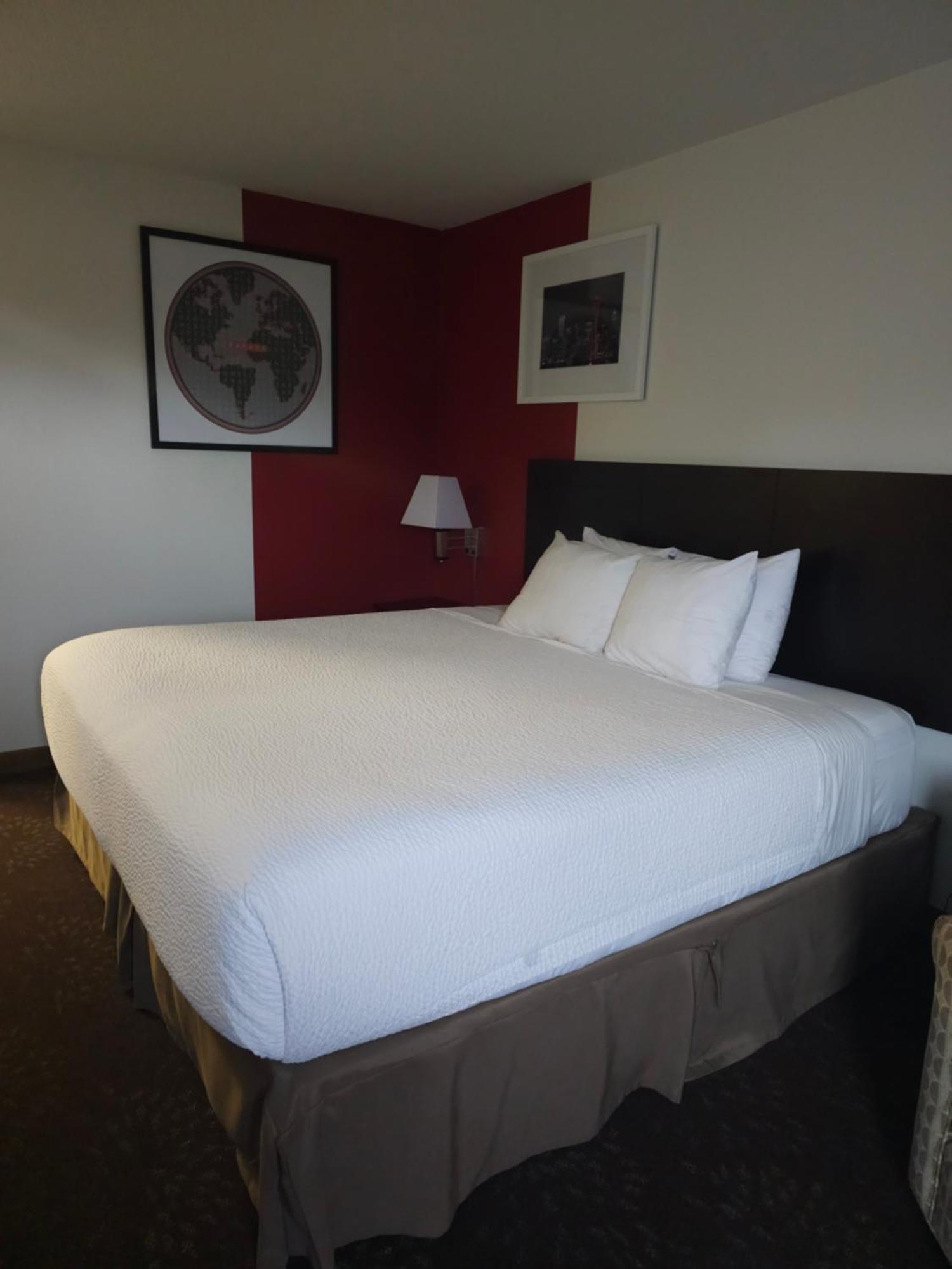 Ramada By Wyndham Seatac Airport Ξενοδοχείο Εξωτερικό φωτογραφία