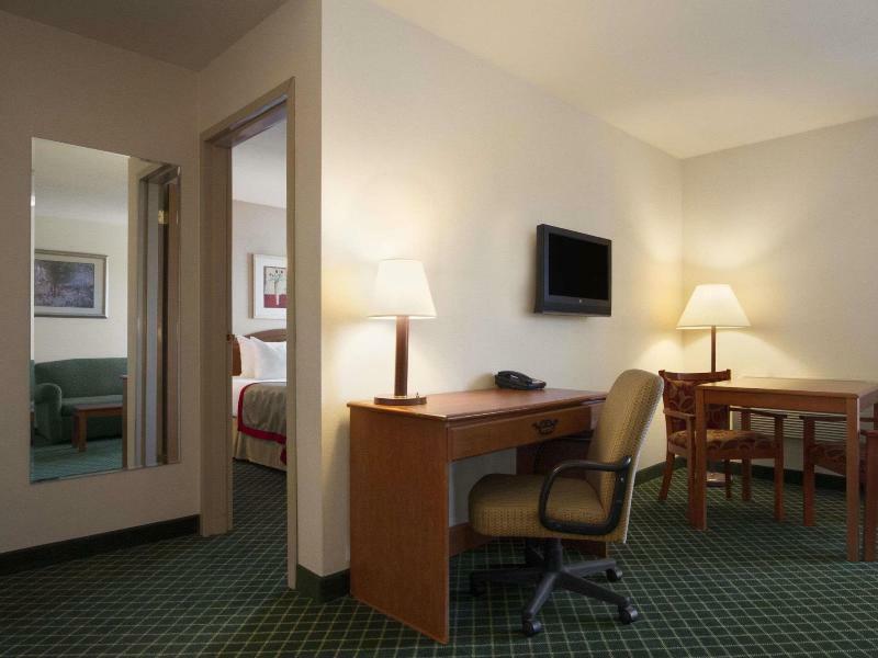 Ramada By Wyndham Seatac Airport Ξενοδοχείο Εξωτερικό φωτογραφία